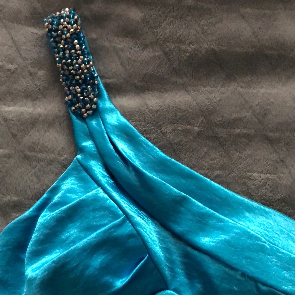 Cocktail Dress - Picture 4 of 4